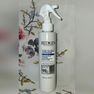 Redken Acidic Bonding Concentrate Lightweight Liquid Conditioner 6.8 fl.oz ~New